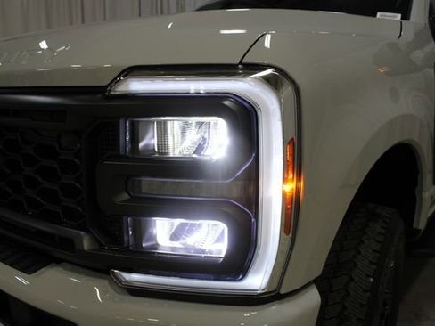 New 2026 Ford F250 XL w/ STX Appearance Package AWD/4WD image 33