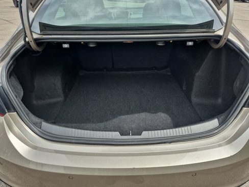 Used 2024 Chevrolet Malibu LT FWD image 27