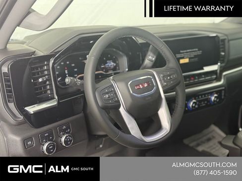 New 2025 GMC Sierra 1500 Elevation AWD/4WD image 8
