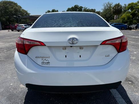 Used 2019 Toyota Corolla LE FWD image 9
