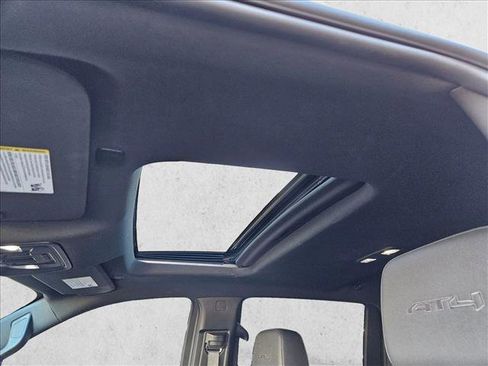 Used 2024 GMC Sierra 2500 AT4 w/ AT4 Premium Plus Package image 9