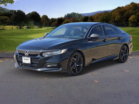 Used 2020 Honda Accord Sport image 3
