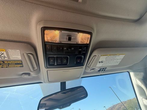 Used 2015 Toyota 4Runner Limited AWD/4WD image 14
