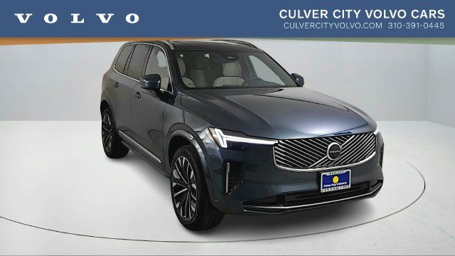 Used 2026 Volvo XC90 B6 Plus w/ Protection Package AWD/4WD image 1