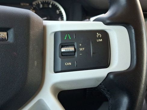 Used 2020 Land Rover Defender 110 AWD/4WD image 22