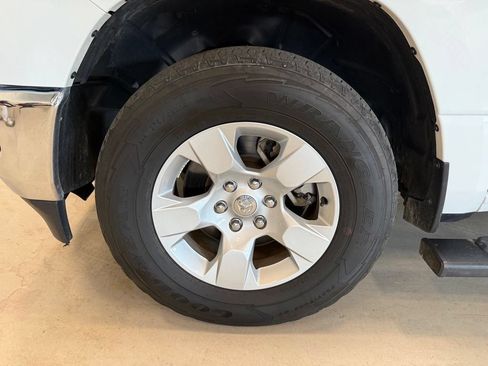 Used 2021 RAM 1500 Big Horn AWD/4WD image 31