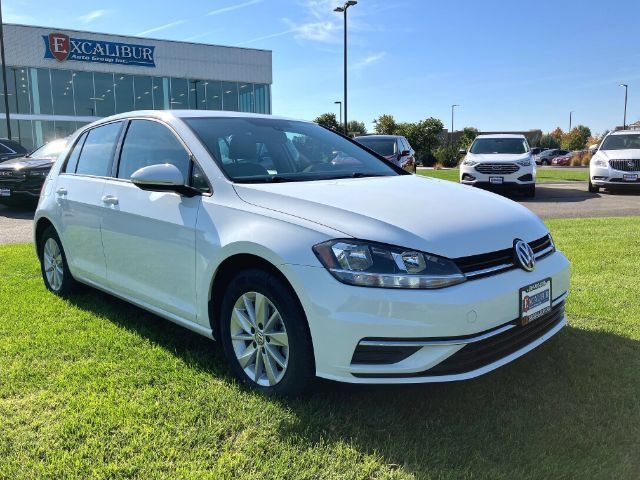 Used 2018 Volkswagen Golf S FWD image 6