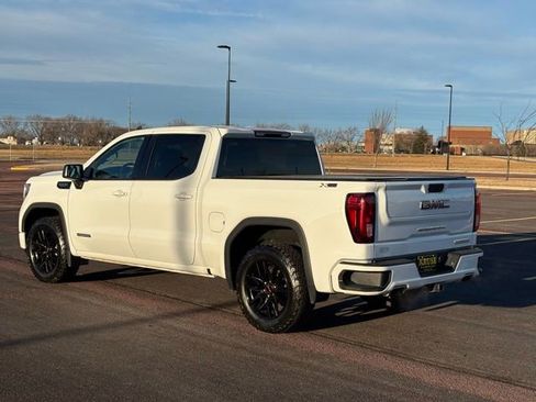 Used 2021 GMC Sierra 1500 Elevation image 40