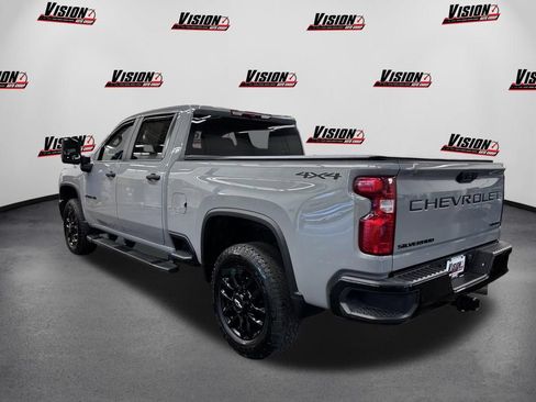 Used 2025 Chevrolet Silverado 2500 Custom w/ Custom Value Package AWD/4WD image 7