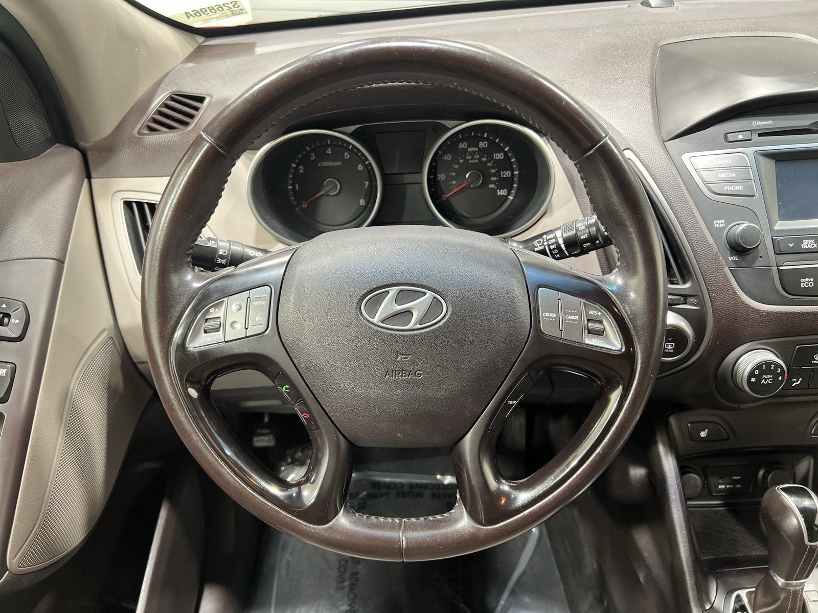 Used 2015 Hyundai Tucson SE FWD image 14