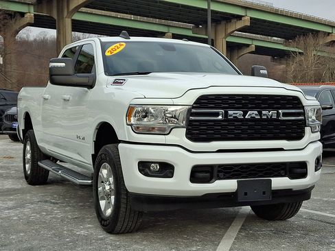 Used 2024 RAM 2500 Big Horn w/ Sport Appearance Package image 2