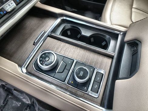 Certified 2022 Ford Expedition Limited AWD/4WD image 20