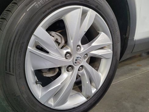 Used 2024 Buick Encore GX Preferred FWD image 31
