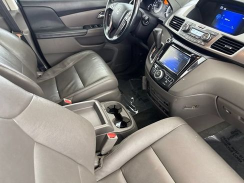 Used 2016 Honda Odyssey Touring image 27