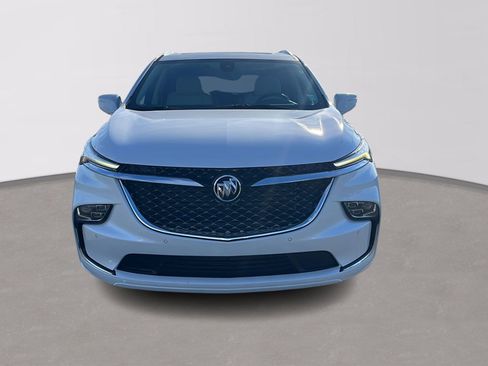 Used 2023 Buick Enclave Avenir w/ Avenir Technology Package image 2