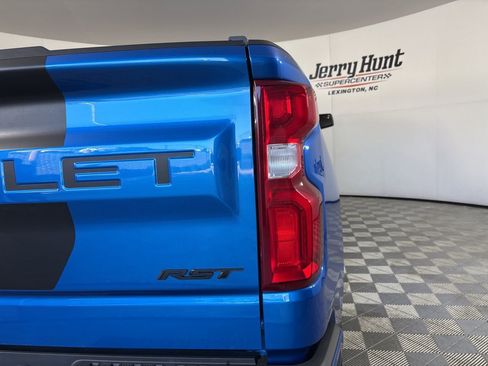 Used 2022 Chevrolet Silverado 1500 RST w/ Rally Edition AWD/4WD image 30