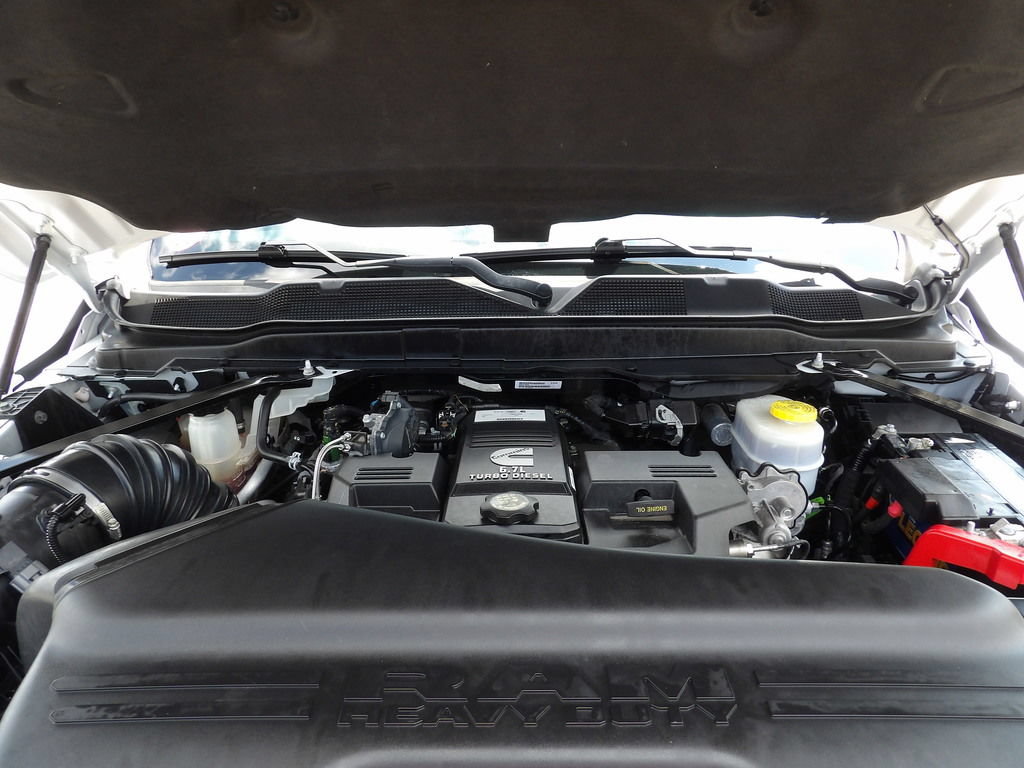 Used 2021 RAM 3500 Tradesman w/ Chrome Appearance Group AWD/4WD image 44