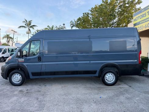 Used 2020 RAM ProMaster 3500 FWD image 2