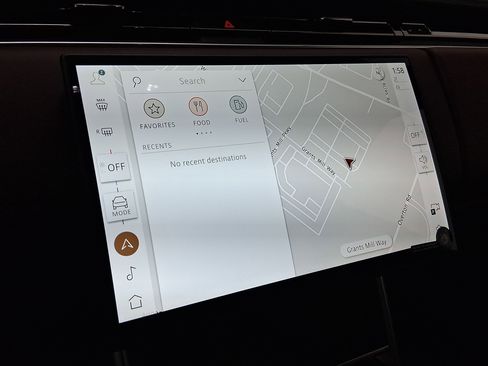 New 2025 Land Rover Range Rover SE image 24