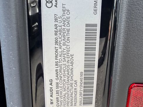 Used 2025 Audi A6 Premium Plus w/ Premium Plus Package image 35