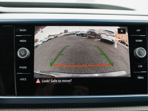 Used 2024 Volkswagen Taos SE FWD image 22
