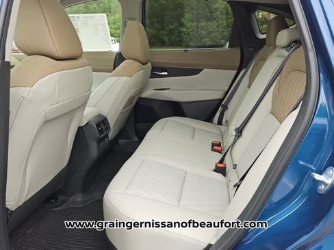 New 2026 Nissan Murano Platinum AWD/4WD image 4