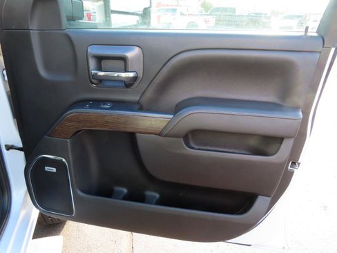 Used 2019 GMC Sierra 3500 Denali w/ Duramax Plus Package image 54