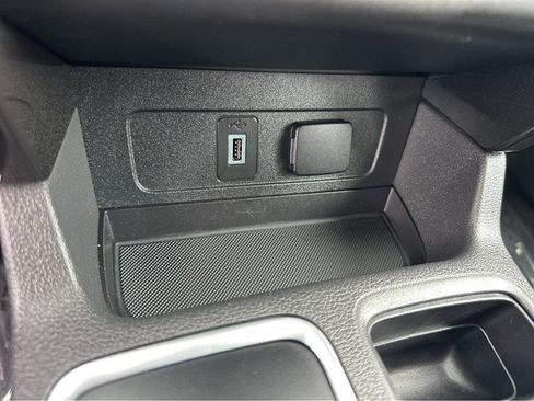 Used 2019 Ford Escape Titanium FWD image 27