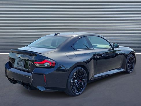 New 2026 BMW M2 w/ Lighting Package RWD image 3
