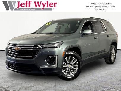 Used 2023 Chevrolet Traverse LT
