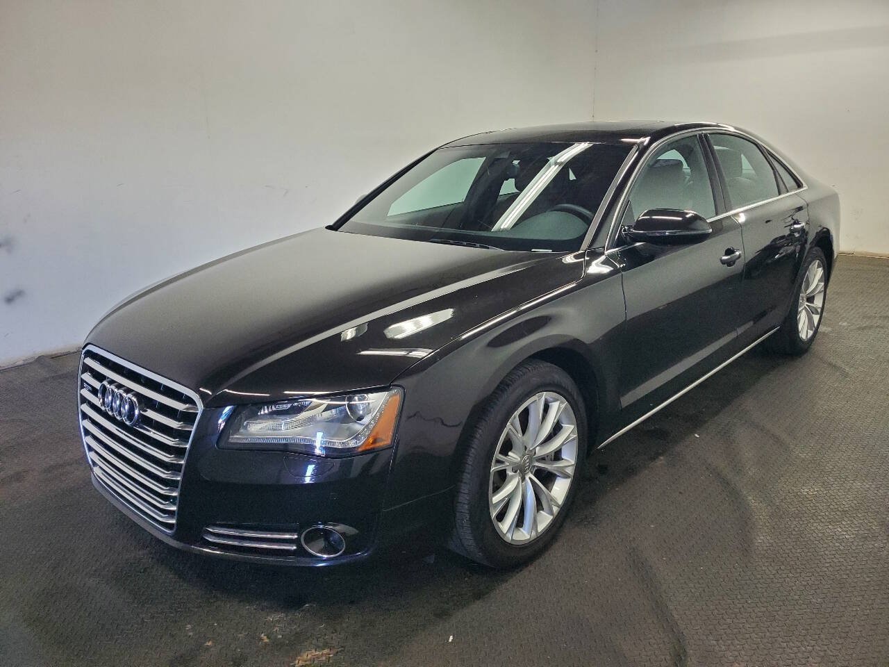 Used 2011 Audi A8 4.2 AWD/4WD image 1