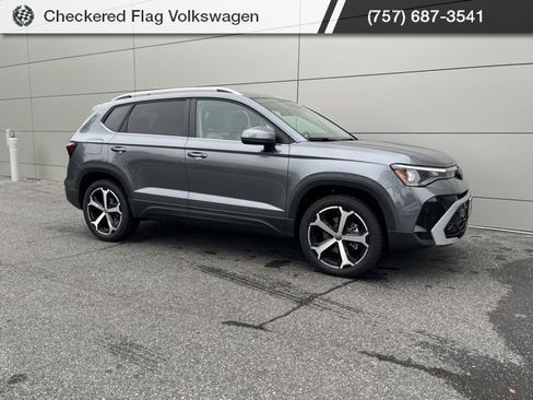 New 2025 Volkswagen Taos SEL image 25