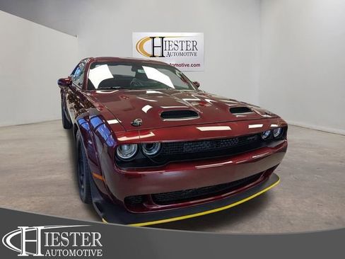 Used 2022 Dodge Challenger SRT Hellcat image 1