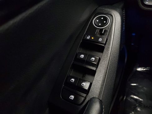 Used 2024 Kia Seltos EX AWD/4WD image 15