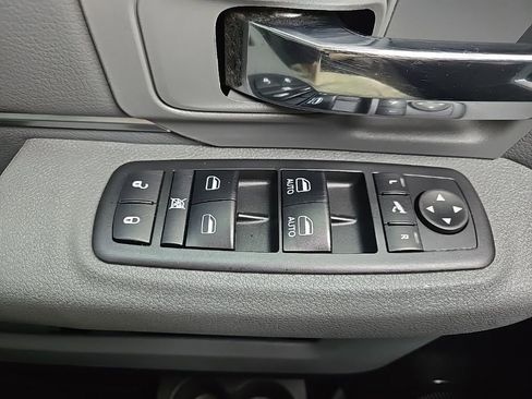 Used 2018 RAM 2500 Big Horn w/ Harvest Edition image 21