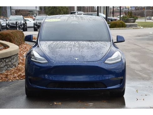 Used 2020 Tesla Model Y Performance image 8