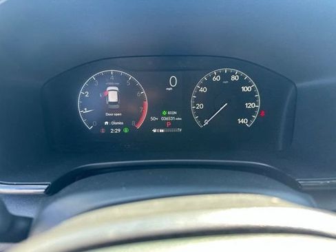 Used 2024 Honda CR-V EX image 3