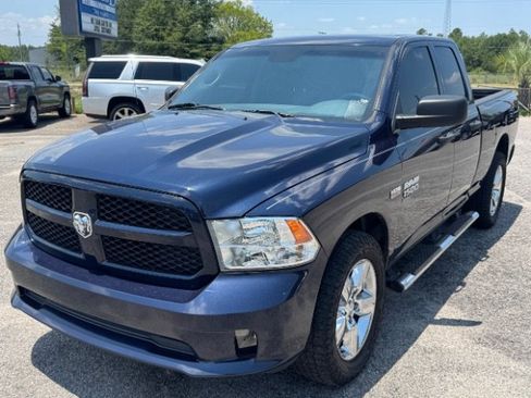 Used 2019 RAM 1500 Express w/ Express Value Package RWD image 2