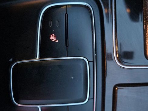 Used 2014 Kia Cadenza Premium image 37