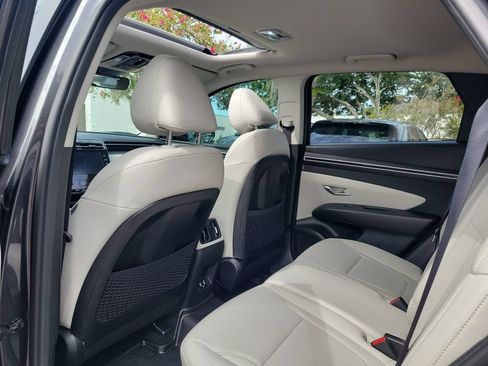 Certified 2023 Hyundai Tucson SEL w/ Convenience Package FWD image 13