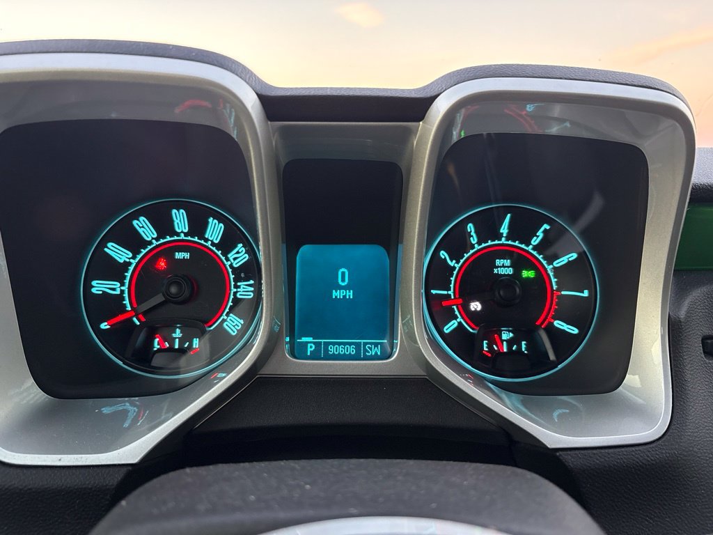 Used 2010 Chevrolet Camaro LT RWD image 26