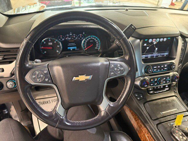 Used 2018 Chevrolet Suburban Premier AWD/4WD image 58
