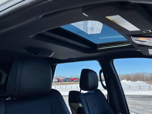 Used 2025 Dodge Durango R/T image 30