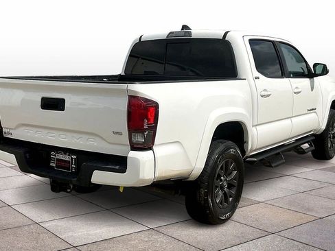 Used 2022 Toyota Tacoma SR5 w/ Technology Package RWD image 12