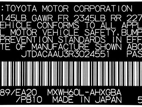 Certified 2024 Toyota Prius XLE FWD image 24