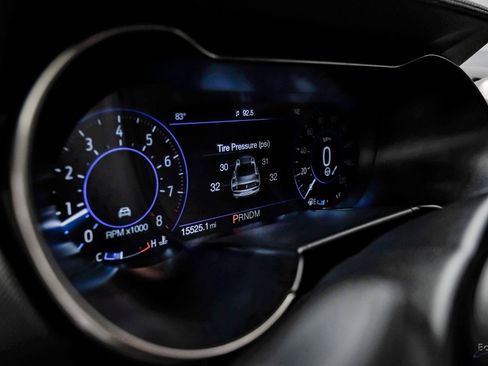 Used 2022 Ford Mustang Shelby GT500 w/ Technology Package image 32