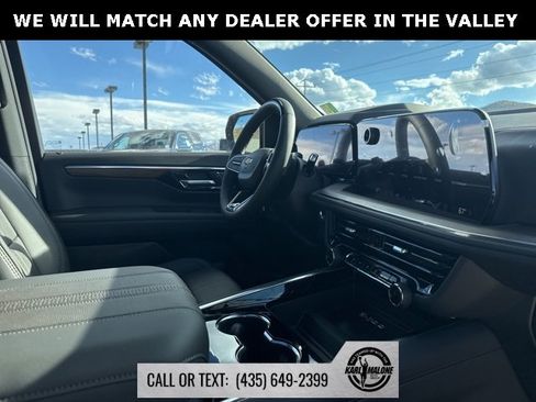 New 2026 Chevrolet Suburban High Country image 12