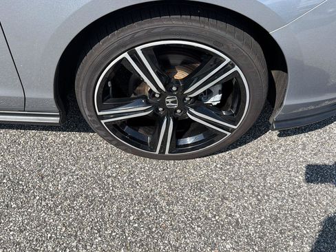 Used 2024 Honda Accord Sport image 38