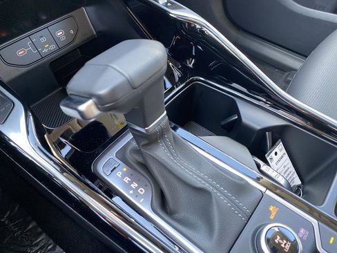 New 2025 Kia Sorento SX image 24