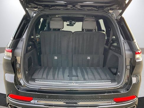 Used 2023 Jeep Grand Cherokee L Summit image 27